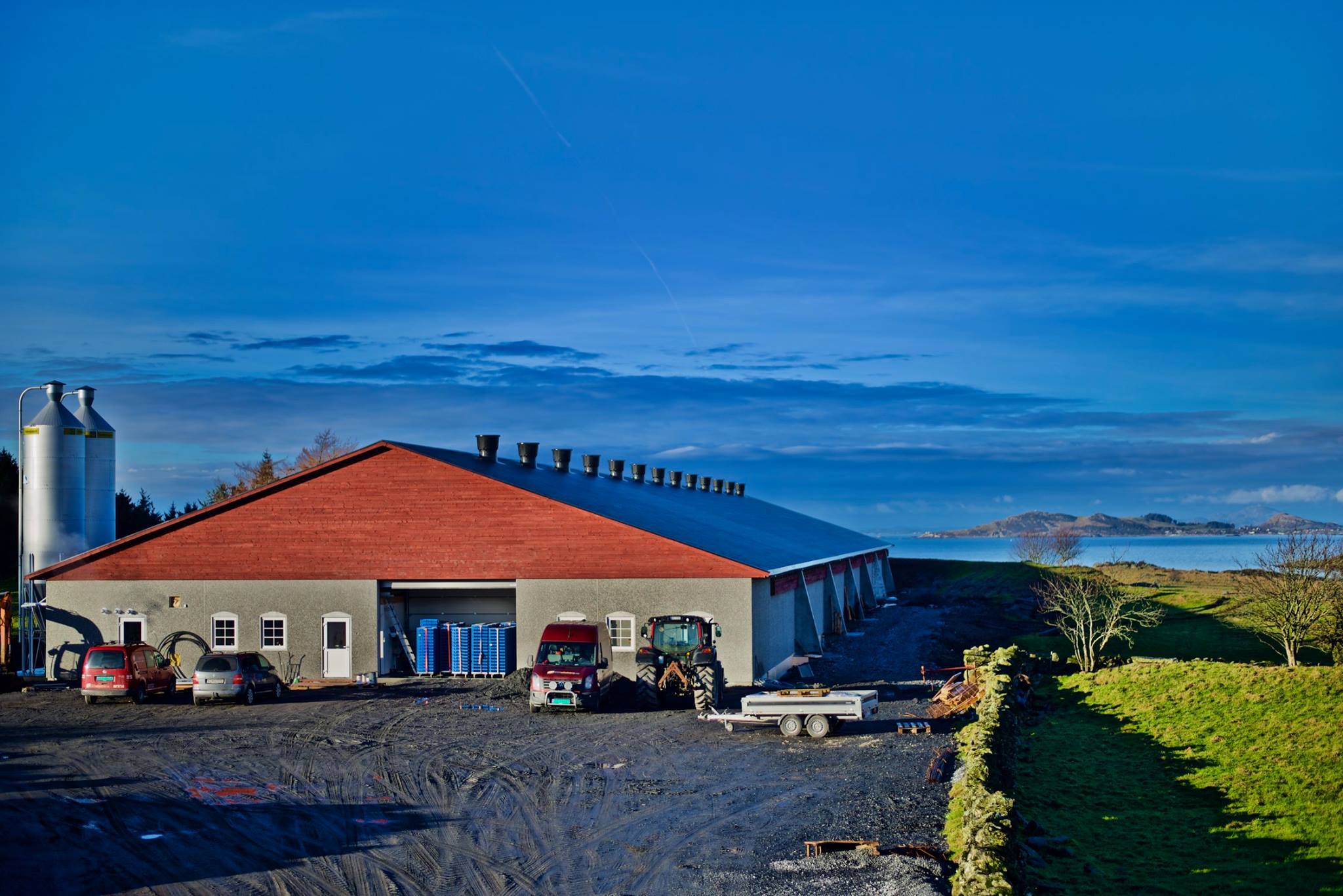 Oversiktsbilde kyllinghus. Foto