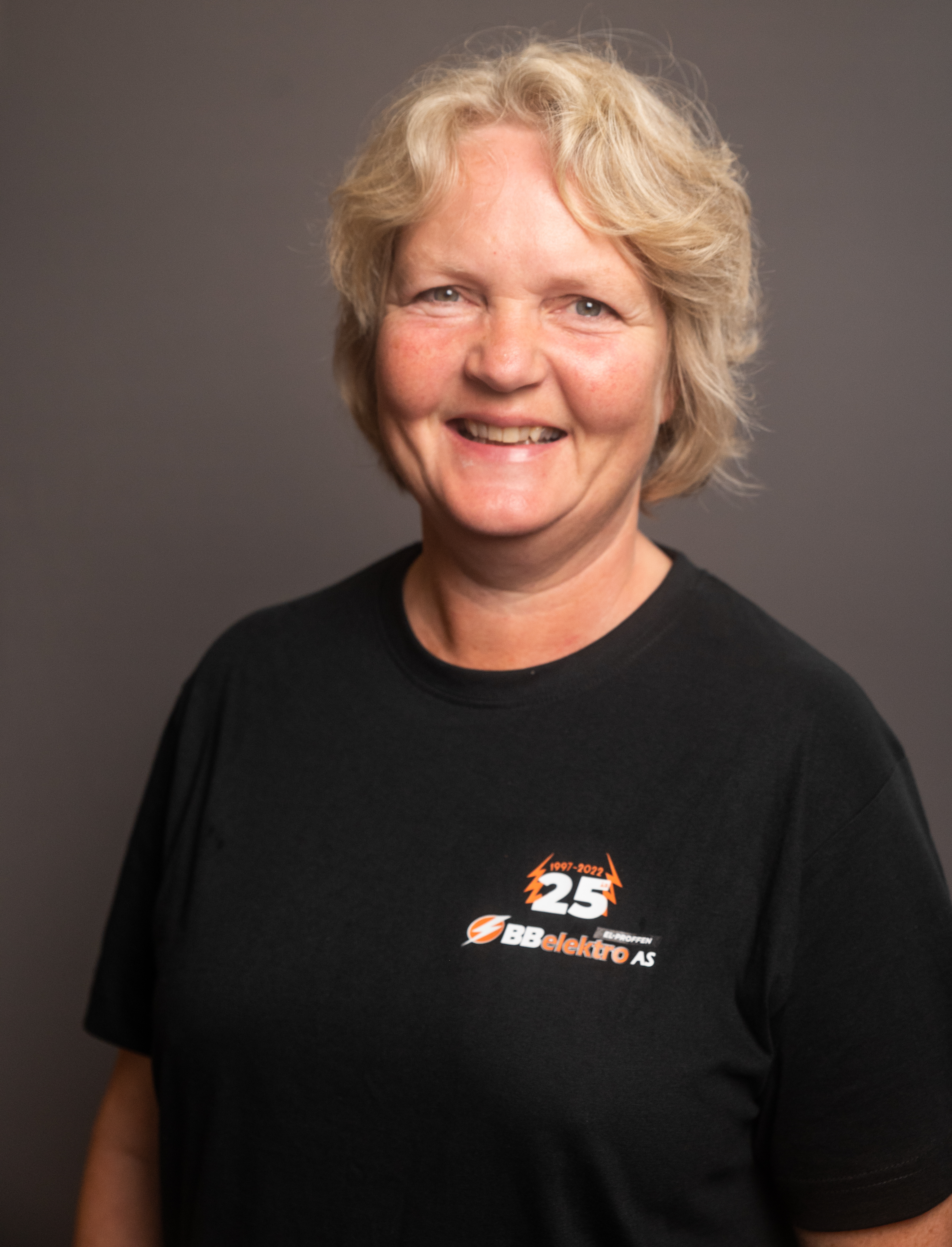 Foto av Gerd Johanne Bøe, økonomiansvarlig i BB Elektro AS.