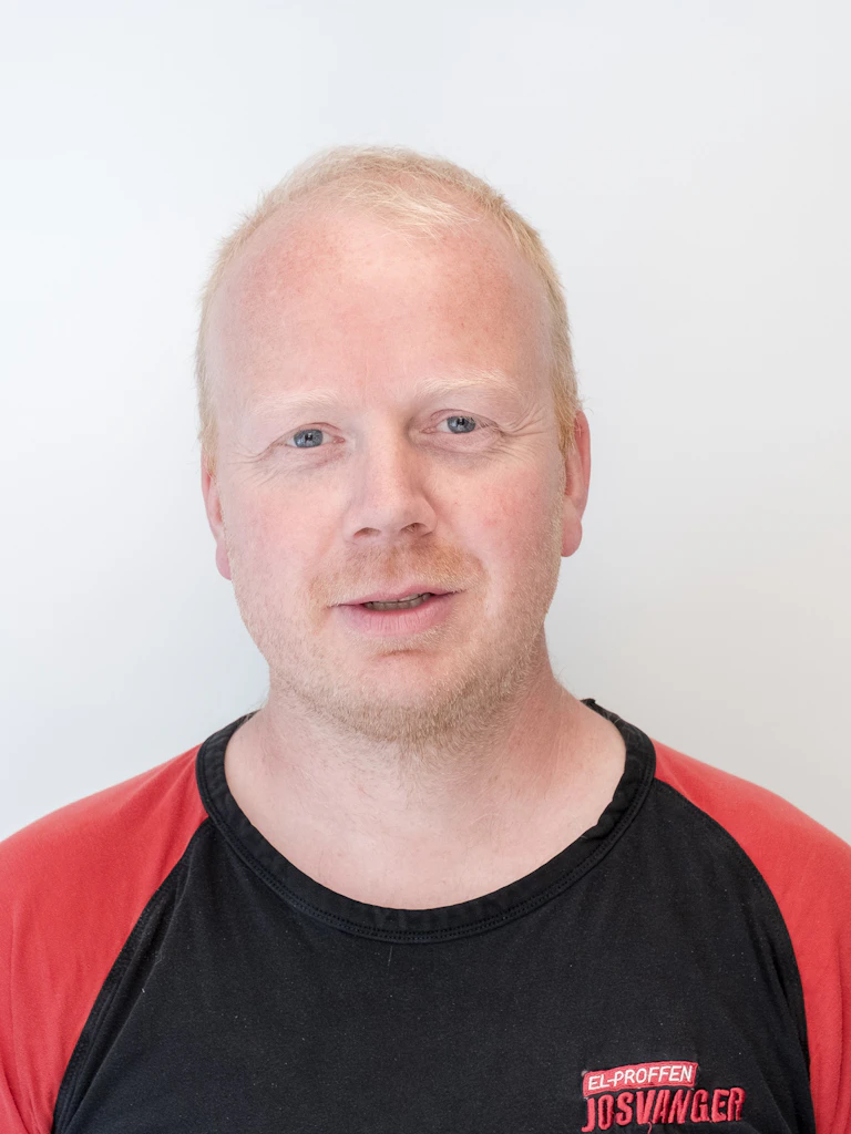 Baste Antun er elektrikar i Josvanger Elektro.