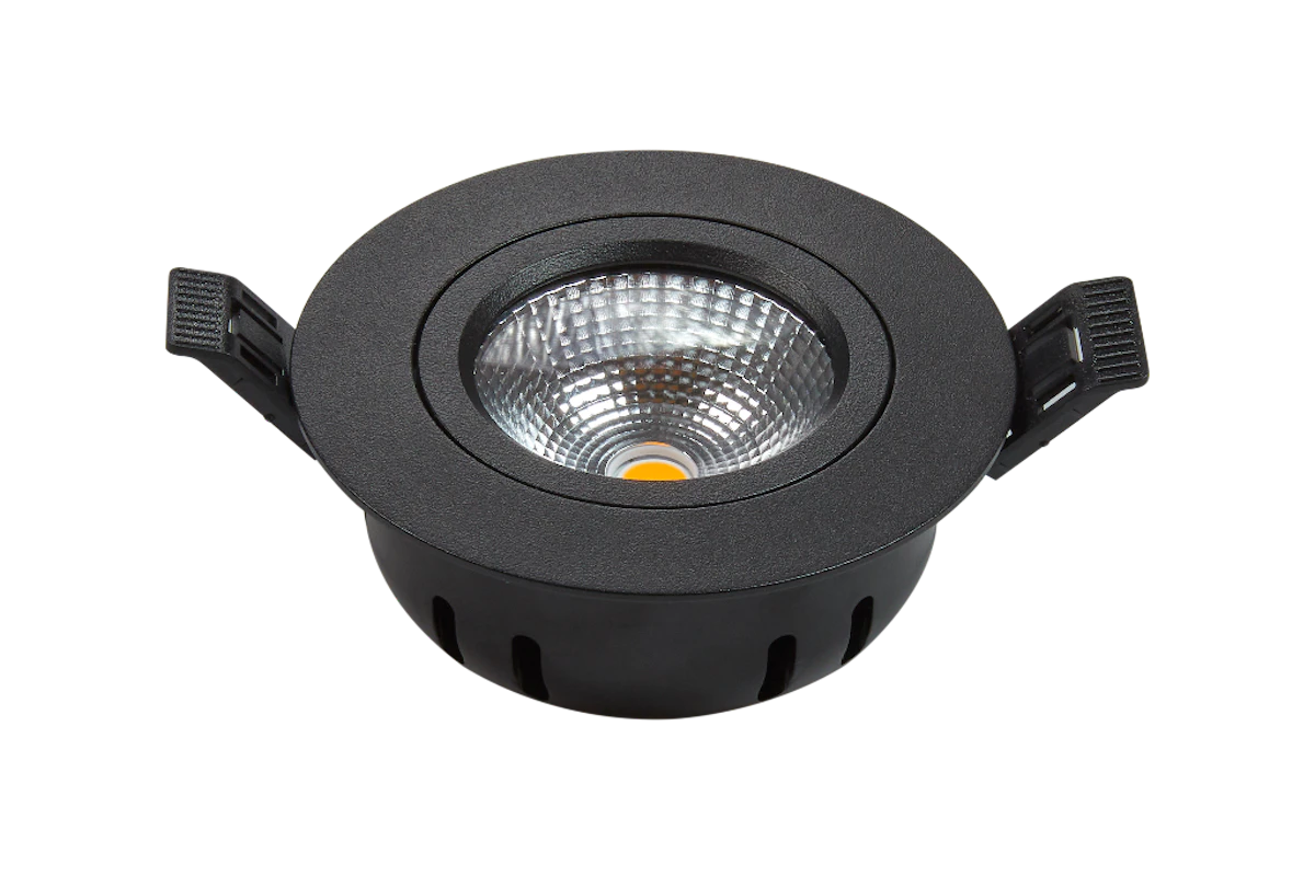 Betek Korona downlight, i sort. Foto.