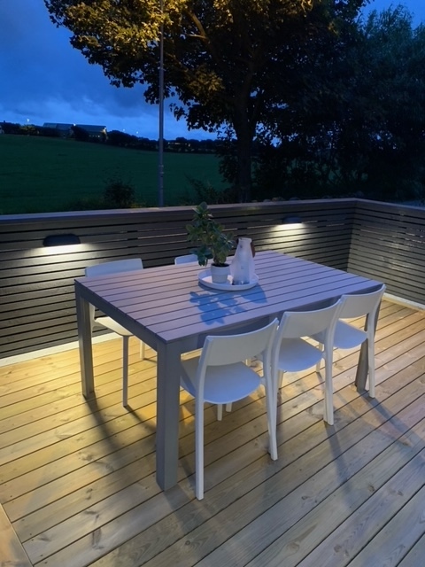 Hagebelysning, spisebord, vegglamper