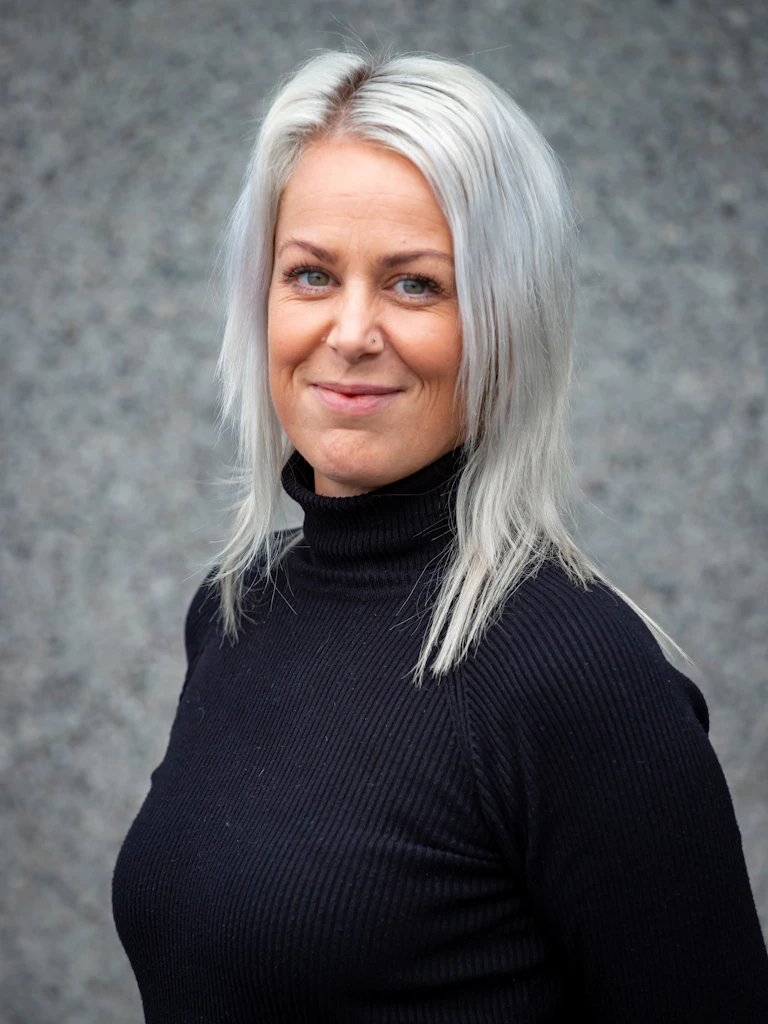 Profilbilde av Hege Frustøl som er Kurskoordinator i EL-PROFFEN. Foto