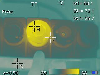 Termografering av sikringsboks. Et gult område, det vil si litt varmere enn ønsket. Foto