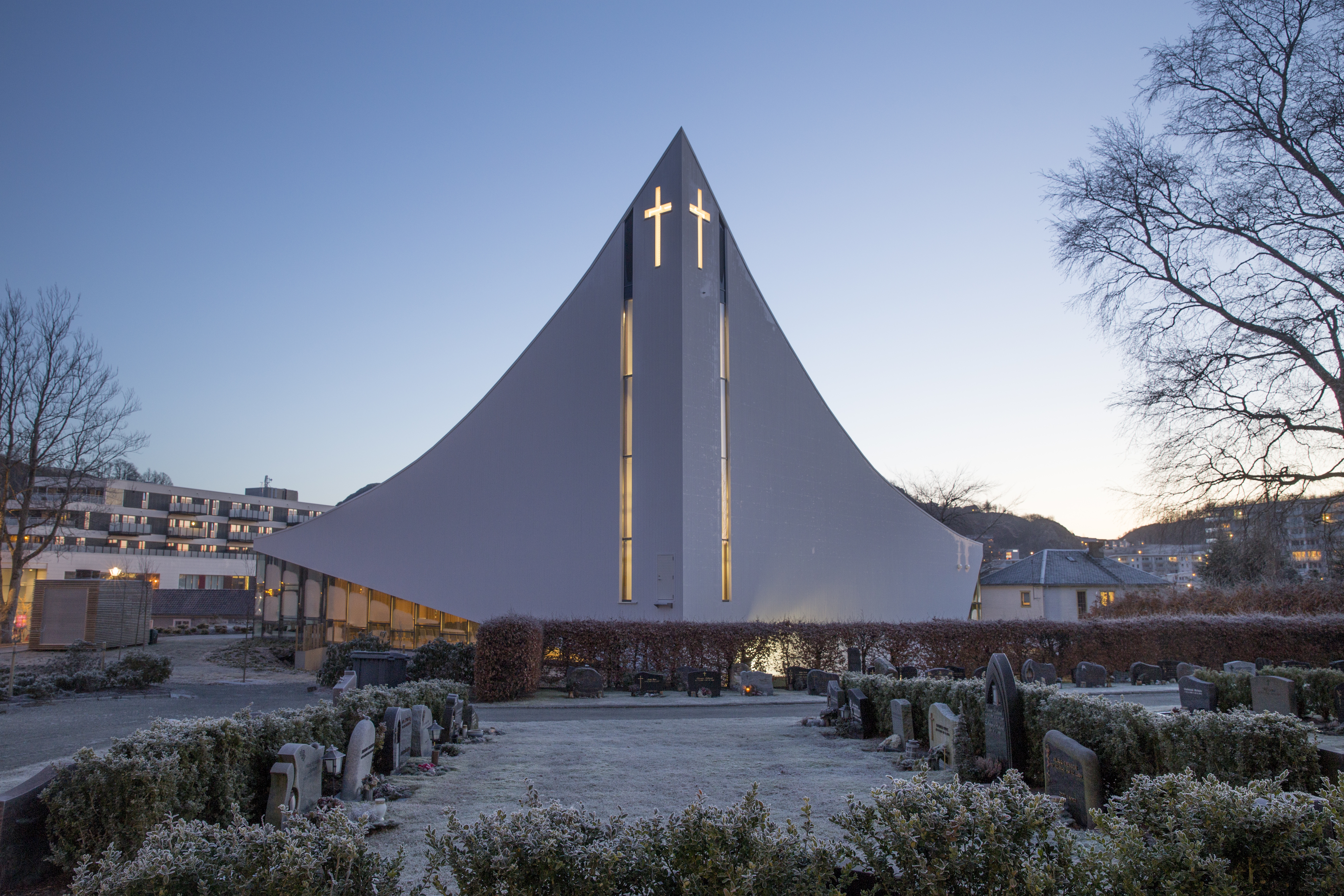 Lgård kirke frost utebelysning
