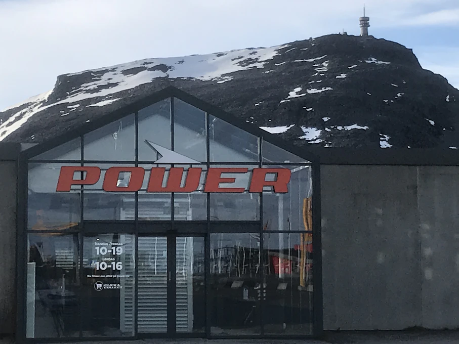 Ny Power butikk i Hammerfest installert av Gagama Elektro