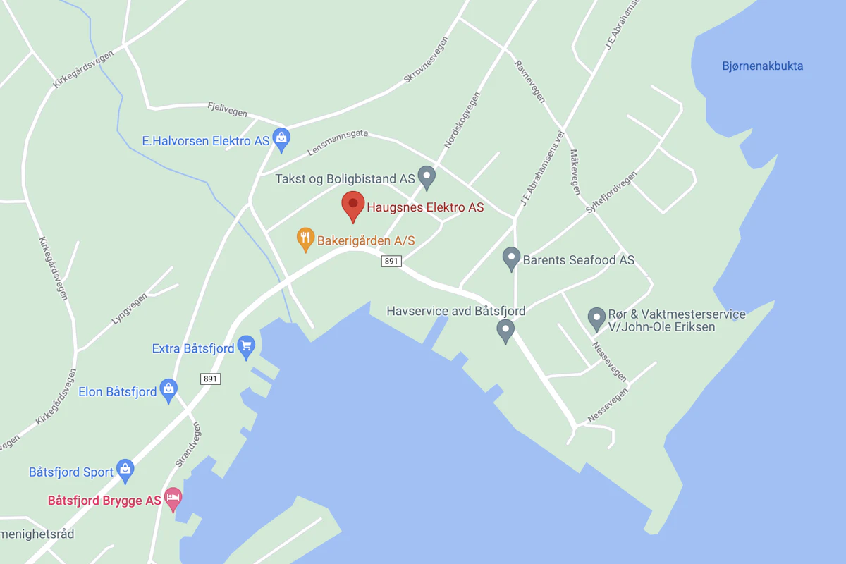 Skjermbilde på Google Maps hvor du finner Haugsnes Elektro og adressen som eri Havnegata 27, 9990 Båtsfjord.