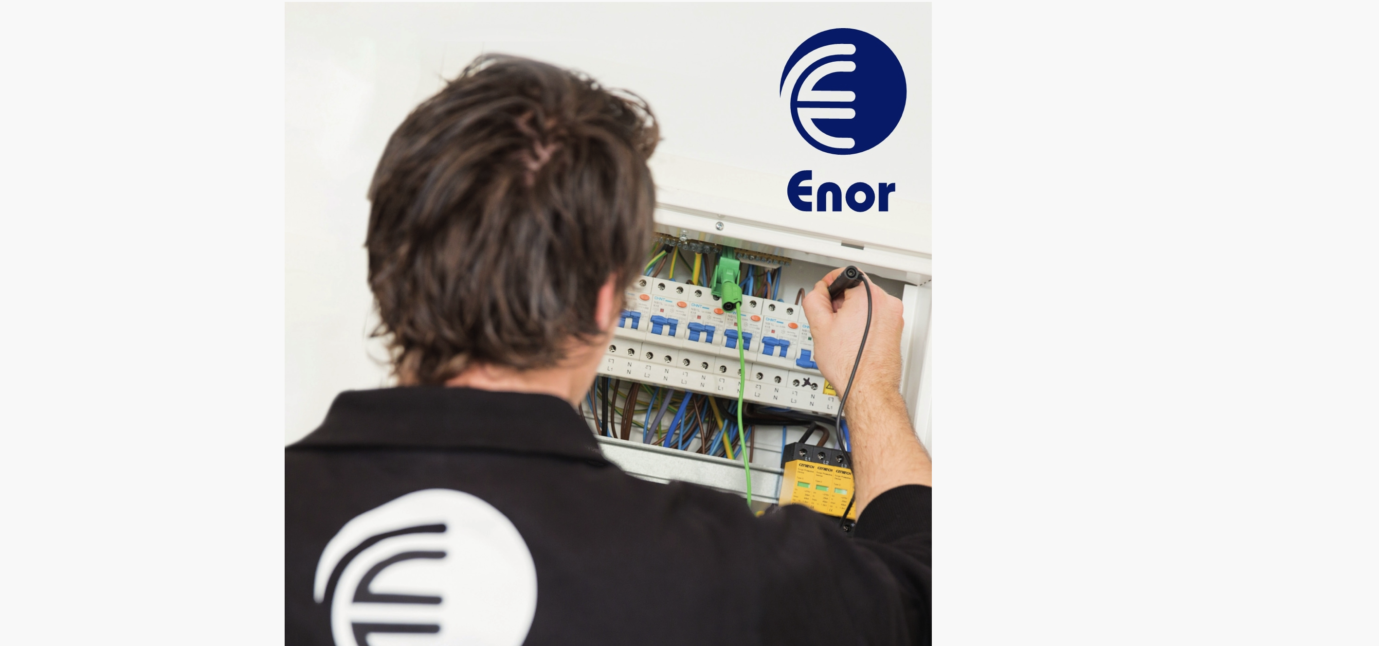 Skjermbilde av forside til brosjyre. Skjermbilde.