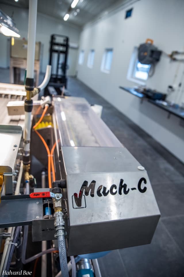 Tilkoblet eggvasker pakkerom. Foto